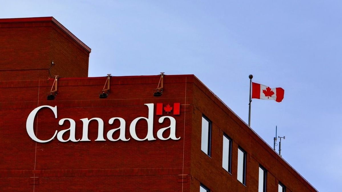 Public Services in Canada